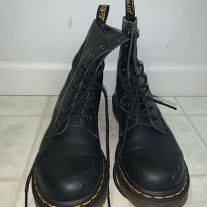 1460 Doc Martens